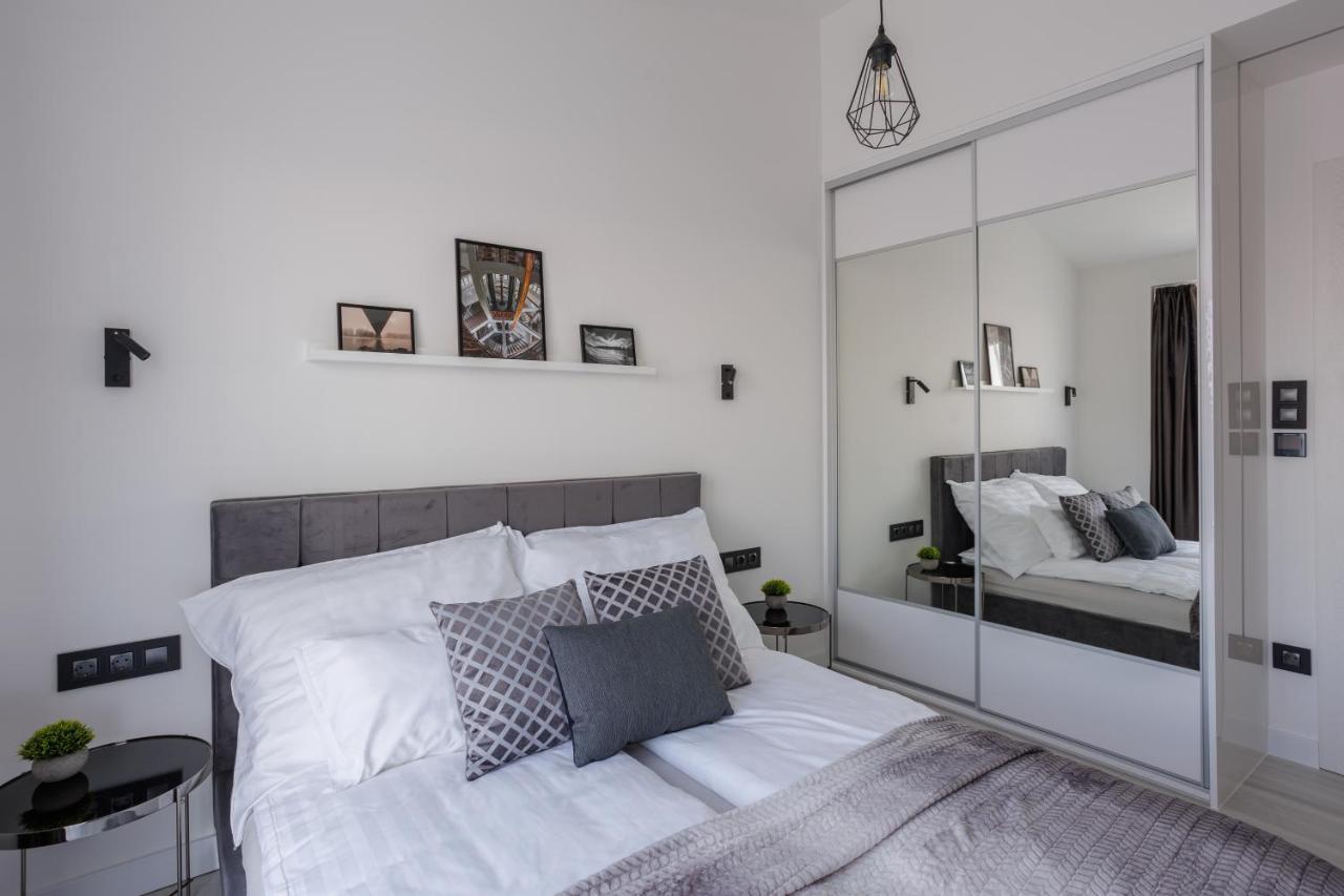 Noir Hotel - Penthouse Apartman 세게드 외부 사진